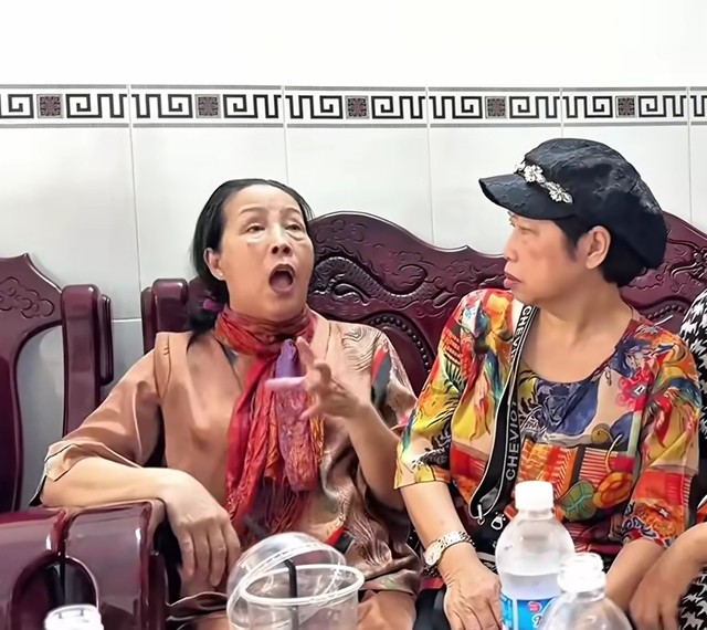 T&igrave;nh h&igrave;nh nữ nghệ sĩ miền Nam bị ung thư thanh quản, l&agrave;m g&igrave; cũng thất bại - Ảnh 2.