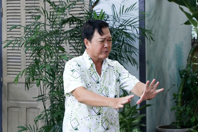 Bạn diễn ăn &yacute; của Phước Sang n&oacute;i cuộc sống kh&ocirc;ng vợ con tuổi U60 - Ảnh 2.
