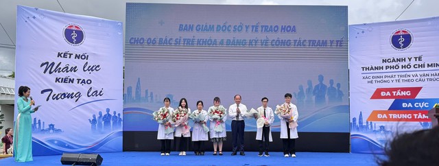 Từ bài học cộng đồng đến hành trình tự tin bước vào nghề - Ảnh 1.