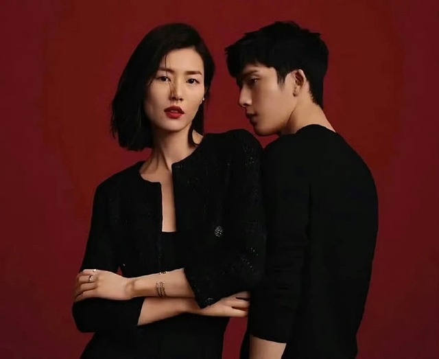 "Tổng t&agrave;i" Tỉnh B&aacute;ch Nhi&ecirc;n c&oacute; bạn g&aacute;i si&ecirc;u mẫu vẫn tranh thủ "mập mờ" với bạn diễn?- Ảnh 4.