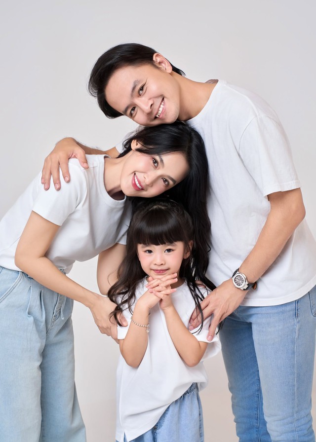 &ldquo;Chị đẹp&rdquo; sở hữu nhan sắc kh&ocirc;ng tuổi, mỗi đ&ecirc;m chỉ ngủ 2-3 tiếng để vắt sữa cho con - Ảnh 6.