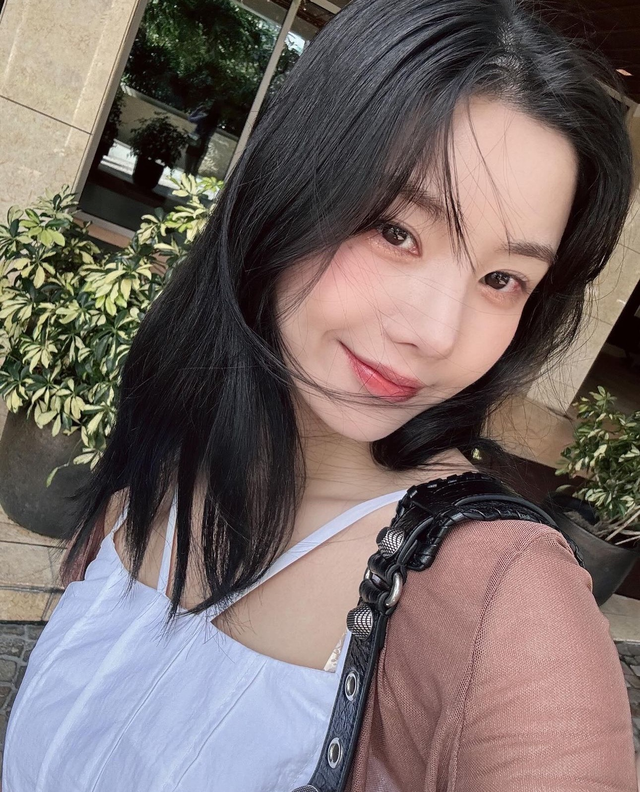Nữ ca sĩ bị tai nạn giao th&ocirc;ng, phải hủy bỏ gấp lịch tr&igrave;nh- Ảnh 2.