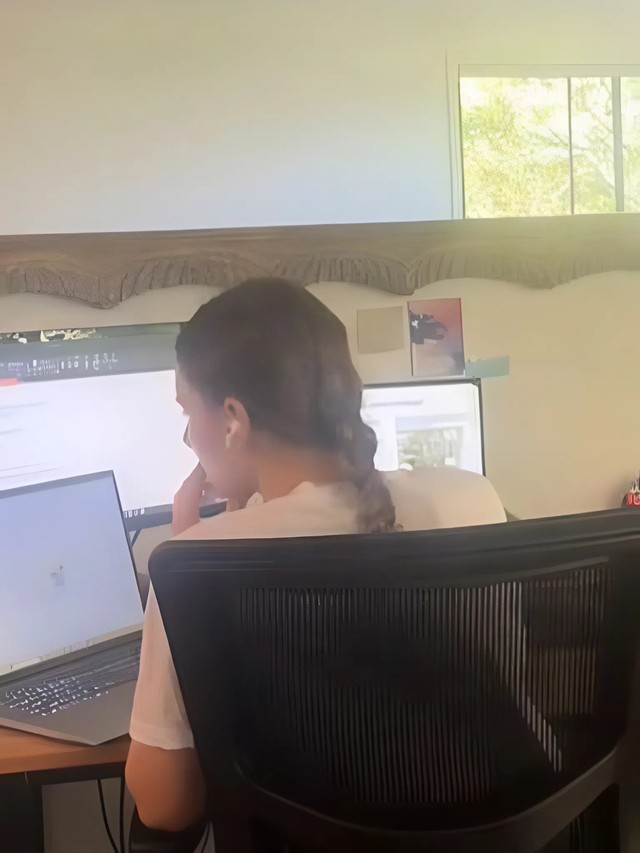 Ph&aacute;t hiện nữ sinh 22 tuổi vừa đi học vừa l&agrave;m 4 c&ocirc;ng việc, tiết kiệm được 2,9 tỷ đồng - Ảnh 2.