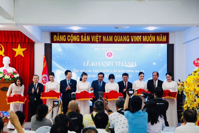 Bệnh viện Răng Hàm Mặt Thành phố Hồ Chí Minh và hành trình 50 năm: Khi lòng nhân ái và trí tuệ nâng tầm y thuật - Ảnh 4.