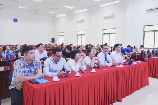 Đ&agrave;o tạo nghề cho thanh ni&ecirc;n n&ocirc;ng th&ocirc;n: Trao kỹ năng, mở rộng cơ hội việc l&agrave;m - Ảnh 1.