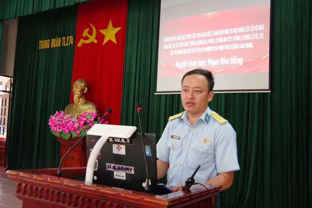 Trung đo&agrave;n 274 tổ chức tuy&ecirc;n truyền, phổ biến gi&aacute;o dục ph&aacute;p luật cho c&aacute;n bộ, đo&agrave;n vi&ecirc;n thanh ni&ecirc;n - Ảnh 4.