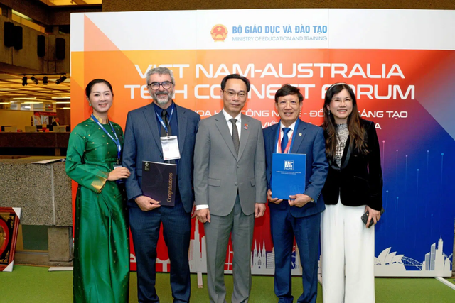 Trường Đại học Sư phạm Nghệ thuật Trung ương: Bản sắc đào tạo đặc thù qua thực tiễn vận hành - Ảnh 4.