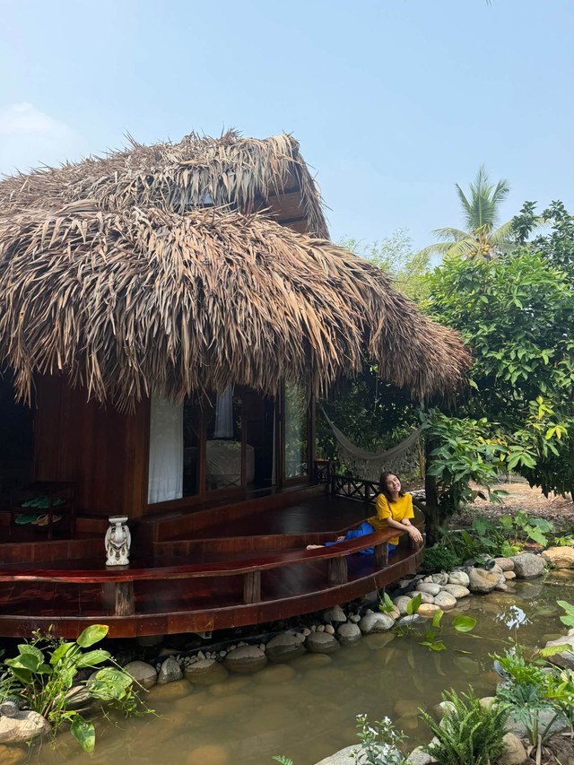 Nữ diễn viên quê Tiền Giang chi nhiều tiền xây khu sinh thái 50.000m2 dù chồng đại gia can ngăn - Ảnh 1.