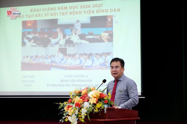 Bệnh viện Bình Dân khai giảng chương trình bác sĩ nội trú niên khóa 2026–2027 - Ảnh 1.
