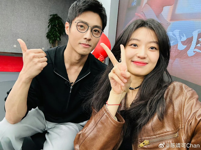 Mỹ nh&acirc;n gen Z viral khắp Việt Nam cả th&aacute;ng qua bị b&oacute;c trần nhan sắc thật- Ảnh 6.