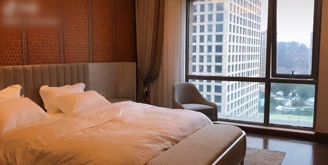 Luôn xuất hiện với hình ảnh sang chảnh, không ai nghĩ ngôi nhà của Dương Mịch lại thế này - Ảnh 5.
