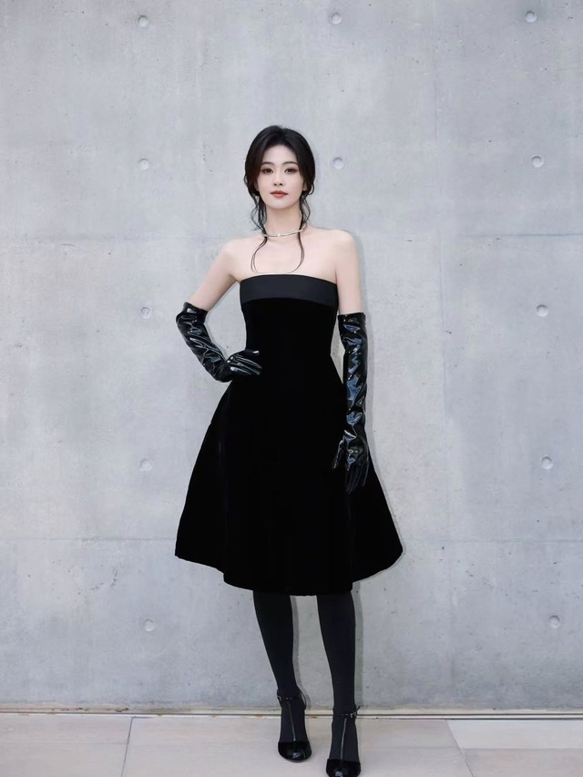 Bạch Lộc đừng n&ecirc;n catwalk nữa!- Ảnh 7.