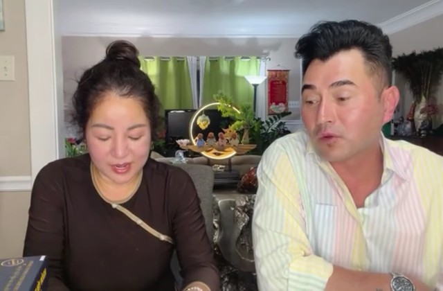 Nam ca sĩ quê Hà Nội sang Mỹ làm công nhân: "Không còn tiền mua gạo" - Ảnh 1.