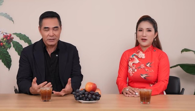Nữ NSƯT là mẹ đơn thân "về chung một nhà" với người đàn ông cùng quê, SN 1973 - Ảnh 1.