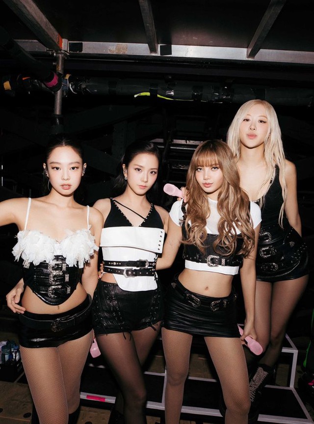 Dấu chấm hết của BLACKPINK?
- Ảnh 8.