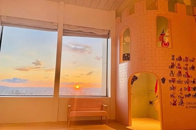 Căn penthouse "kh&ocirc;ng h&agrave;ng x&oacute;m" của "&ocirc;ng ho&agrave;ng Cpop" Ch&acirc;u Kiệt Lu&acirc;n - Ảnh 7.