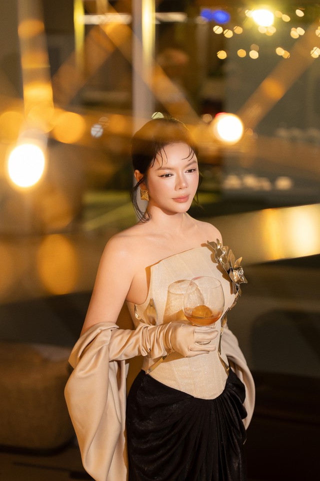 Lý Nhã Kỳ nói thẳng nguồn tiền có được từ 2006- Ảnh 1.