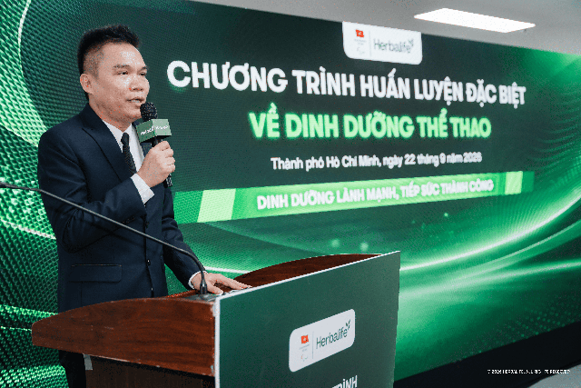 Herbalife Việt Nam phối hợp c&ugrave;ng Ủy Ban Paralympic Việt Nam tổ chức buổi đ&agrave;o tạo &ldquo;Dinh dưỡng Thể thao trong Tập luyện, Thi đấu v&agrave; Phục hồi&rdquo; cho c&aacute;c huấn luyện vi&ecirc;n v&agrave; vận động vi&ecirc;n người khuyết tật - Ảnh 3.