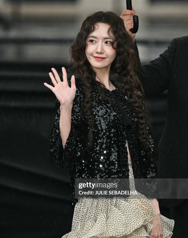 Yoona tổng tài ăn đứt Yoona bánh bèo, cam zoom cận đẹp hết phần thiên hạ- Ảnh 7.