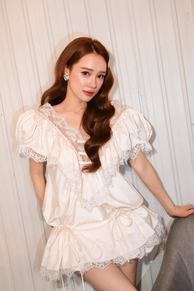 Nh&atilde; Phương lộ diện, thần sắc g&acirc;y ch&uacute; &yacute;- Ảnh 1.