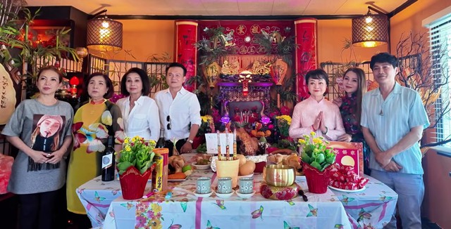 Hai NSƯT ở Mỹ nhắc thẳng nhiều đ&agrave;n em về c&uacute;ng Tổ nghề - Ảnh 1.