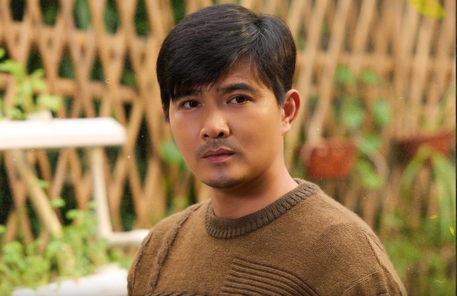 Nam diễn viên phim giờ vàng giấu vợ suốt 10 năm, làm bố 3 con vẫn sợ đưa con đi tiêm - Ảnh 1.