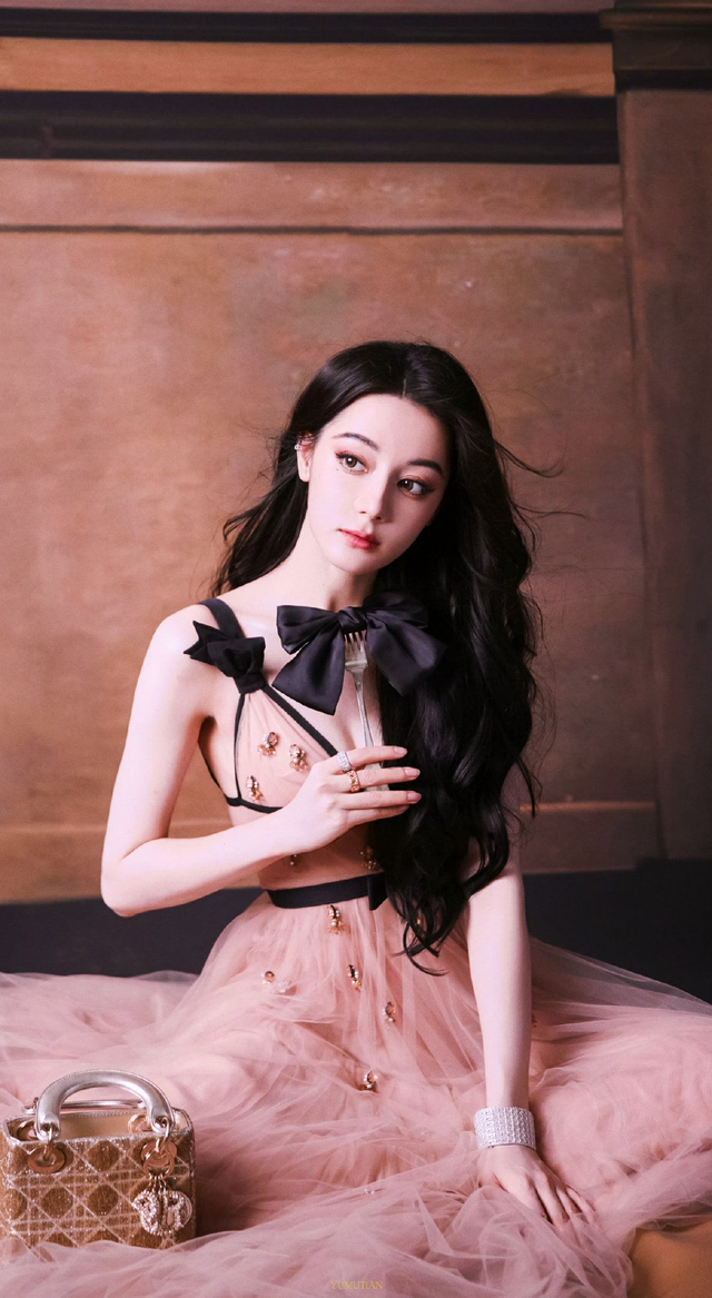 Địch Lệ Nhiệt Ba cũng c&oacute; ng&agrave;y n&agrave;y - Ảnh 9.
