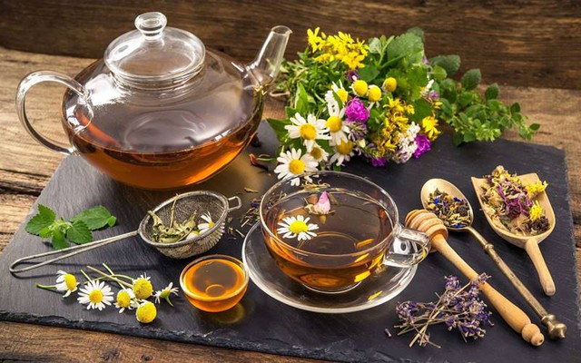 Uống một loại tr&agrave; li&ecirc;n tục trong 2 tuần, người đ&agrave;n &ocirc;ng 60 tuổi su&yacute;t ngừng tim: B&aacute;c sĩ khuyến c&aacute;o 5 loại tr&agrave; n&ecirc;n thận trọng- Ảnh 2.