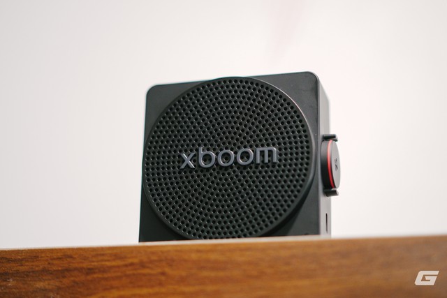 Trải nghiệm loa di động LG xboom Mini: B&eacute; 't&iacute; hon' m&agrave; c&oacute; v&otilde; phết!- Ảnh 16.