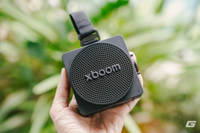 Trải nghiệm loa di động LG xboom Mini: B&eacute; 't&iacute; hon' m&agrave; c&oacute; v&otilde; phết!- Ảnh 3.