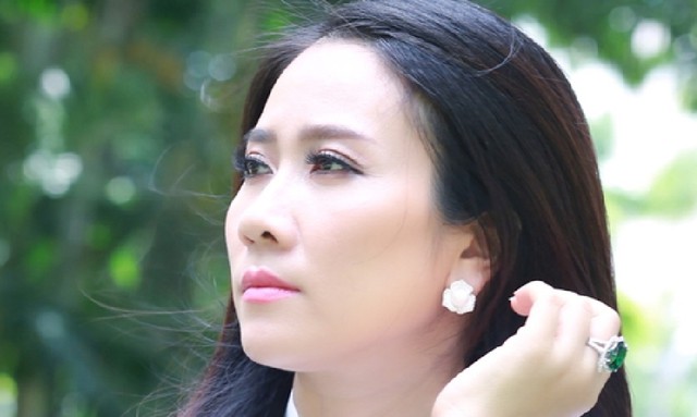 Nữ NSƯT miền Trung v&agrave;o TP.HCM, tủi th&acirc;n v&igrave; kh&aacute;n giả hời hợt - Ảnh 2.