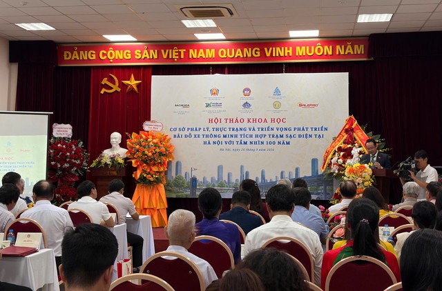 Cơ sở ph&aacute;p l&yacute;, thực trạng v&agrave; triển vọng ph&aacute;t triển b&atilde;i đỗ xe th&ocirc;ng minh t&iacute;ch hợp trạm sạc điện tại H&agrave; Nội với tầm nh&igrave;n 100 năm - Ảnh 1.