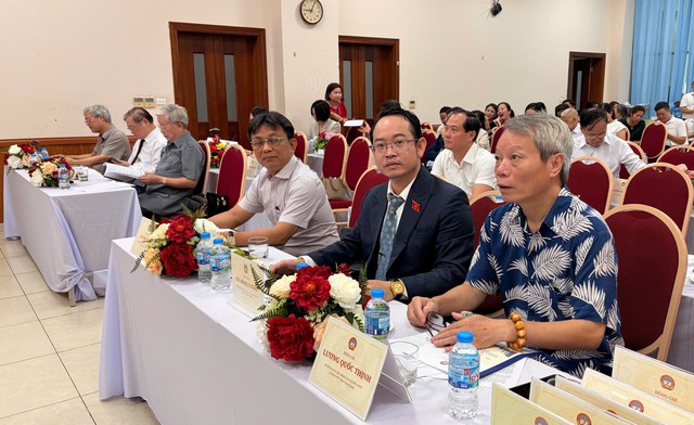 Cơ sở ph&aacute;p l&yacute;, thực trạng v&agrave; triển vọng ph&aacute;t triển b&atilde;i đỗ xe th&ocirc;ng minh t&iacute;ch hợp trạm sạc điện tại H&agrave; Nội với tầm nh&igrave;n 100 năm - Ảnh 2.