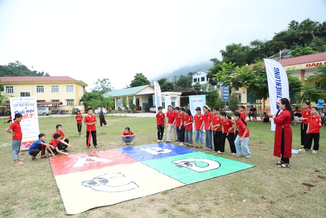 Chia sẻ cùng thầy cô 2026: Mang “Lớp học reo vui” đến với các em học sinh miền núi - Ảnh 3.