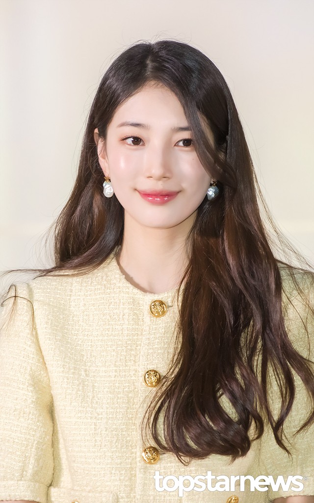 Mặt mộc kh&ocirc;ng thể l&agrave;m kh&oacute; mỹ nh&acirc;n 20 năm chưa hề flop, đặt ra "lời nguyền" khiến cả showbiz khiếp sợ - Ảnh 3.