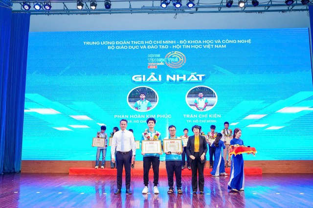 Rạng rỡ trí tuệ trẻ: Thành phố Hồ Chí Minh xuất sắc đạt giải Nhất toàn đoàn Hội thi Tin học trẻ toàn quốc 2026 - Ảnh 3.