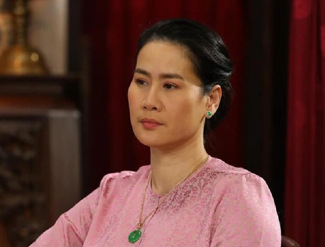 Mẹ đơn th&acirc;n chuy&ecirc;n đ&oacute;ng ph&uacute; b&agrave;: "To&agrave;n đồ giả th&ocirc;i" - Ảnh 2.