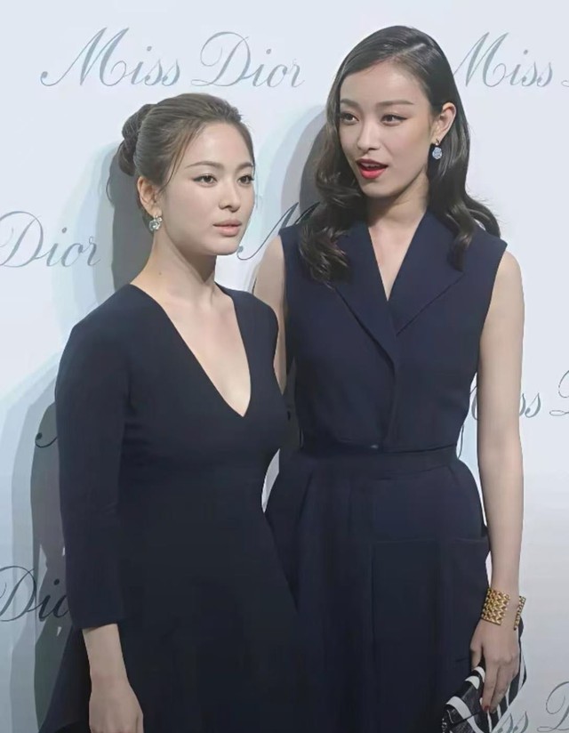 Những lần Song Hye Kyo chung khung hình với mỹ nhân Cbiz: Lấn át Triệu Vy nhưng lại thua Chương Tử Di, Châu Tấn - Ảnh 7.