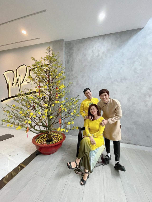 Cậu bé theo mẹ bán vé số, sống trong nhà 11m2 giờ trở thành nam thần nghìn tỷ, đóng 2 phim tranh giải Oscar - Ảnh 5.