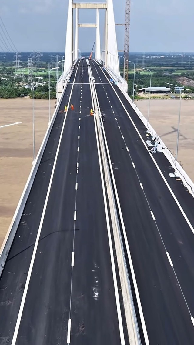 Cao tốc Bến Lức - Long Th&agrave;nh th&ocirc;ng xe to&agrave;n tuyến từ 1-10 - Ảnh 3.