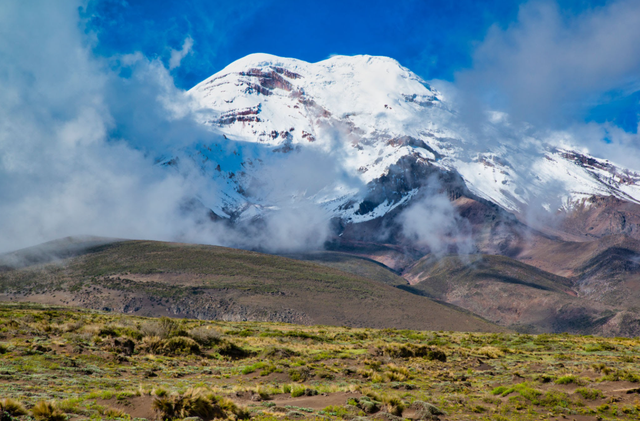 Ngọn núi cao nhất thế giới có thực sự là đỉnh Everest không? - Ảnh 3.