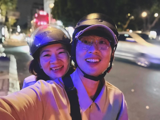 Cậu bé theo mẹ bán vé số, sống trong nhà 11m2 giờ trở thành nam thần nghìn tỷ, đóng 2 phim tranh giải Oscar - Ảnh 4.