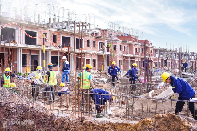 Chuyển động mới tại khu đ&ocirc; thị 1.000 ha, c&oacute; 32km đường s&ocirc;ng bao bọc - Ảnh 1.