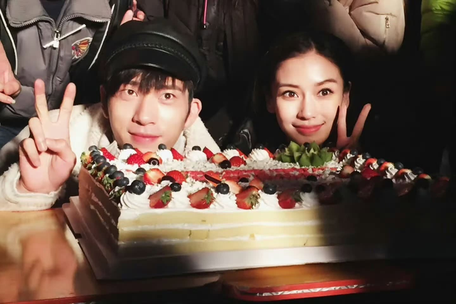 Mối quan hệ đặc biệt của "tổng t&agrave;i bad boy" hot nhất hiện nay v&agrave; Angelababy- Ảnh 13.