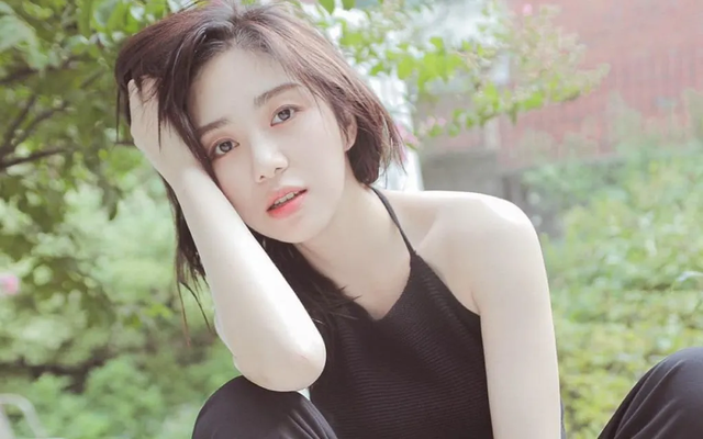 "Mỹ nhân khổ nhất showbiz" bóc trần chị gái lừa đảo, bòn rút hàng chục tỷ đồng- Ảnh 1.