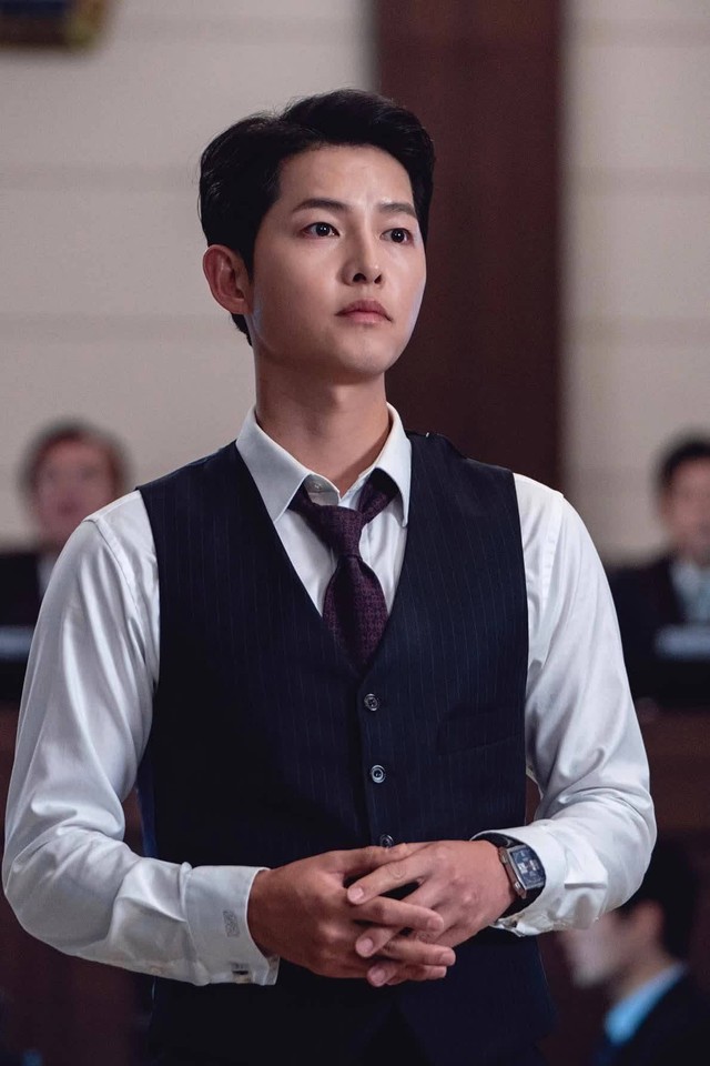 Cuộc sống của Song Joong Ki sau 7 năm ly h&ocirc;n Song Hye Kyo - Ảnh 2.
