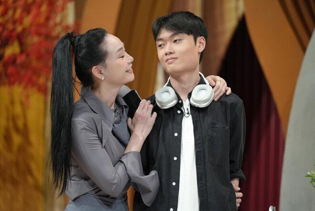 Con g&aacute;i diễn vi&ecirc;n Qu&aacute;ch Thu Phương sở hữu nhan sắc trong trẻo, nổi bật kh&ocirc;ng k&eacute;m mẹ thời trẻ - Ảnh 9.