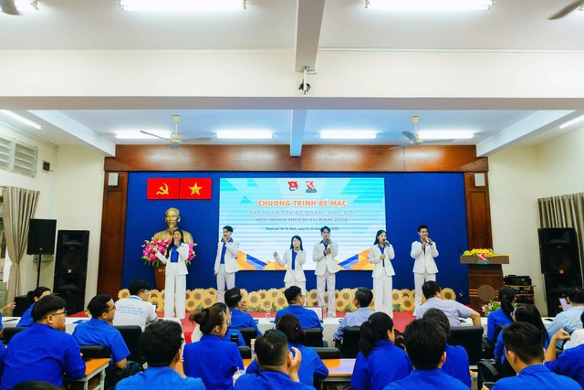 TP. Hồ Chí Minh: Bồi dưỡng, nâng cao năng lực cho đội ngũ cán bộ Đoàn – Hội – Đội mới nhận nhiệm vụ năm 2026 - Ảnh 5.