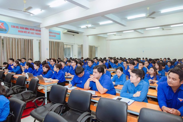 TP. Hồ Chí Minh: Bồi dưỡng, nâng cao năng lực cho đội ngũ cán bộ Đoàn – Hội – Đội mới nhận nhiệm vụ năm 2026 - Ảnh 4.