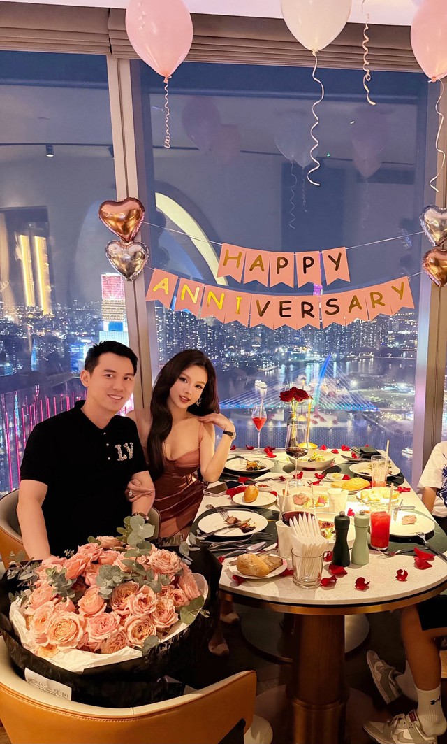 10 năm trước của chủ chuỗi kh&aacute;ch sạn TP.HCM y&ecirc;u c&ocirc; g&aacute;i H&agrave; Nội c&oacute; khu&ocirc;n mặt b&uacute;p b&ecirc;- Ảnh 9.